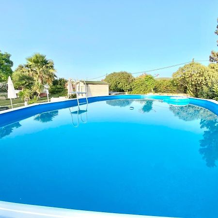 Casa Vacanze La Guzzetta Ranch Villa Canaglia ภายนอก รูปภาพ