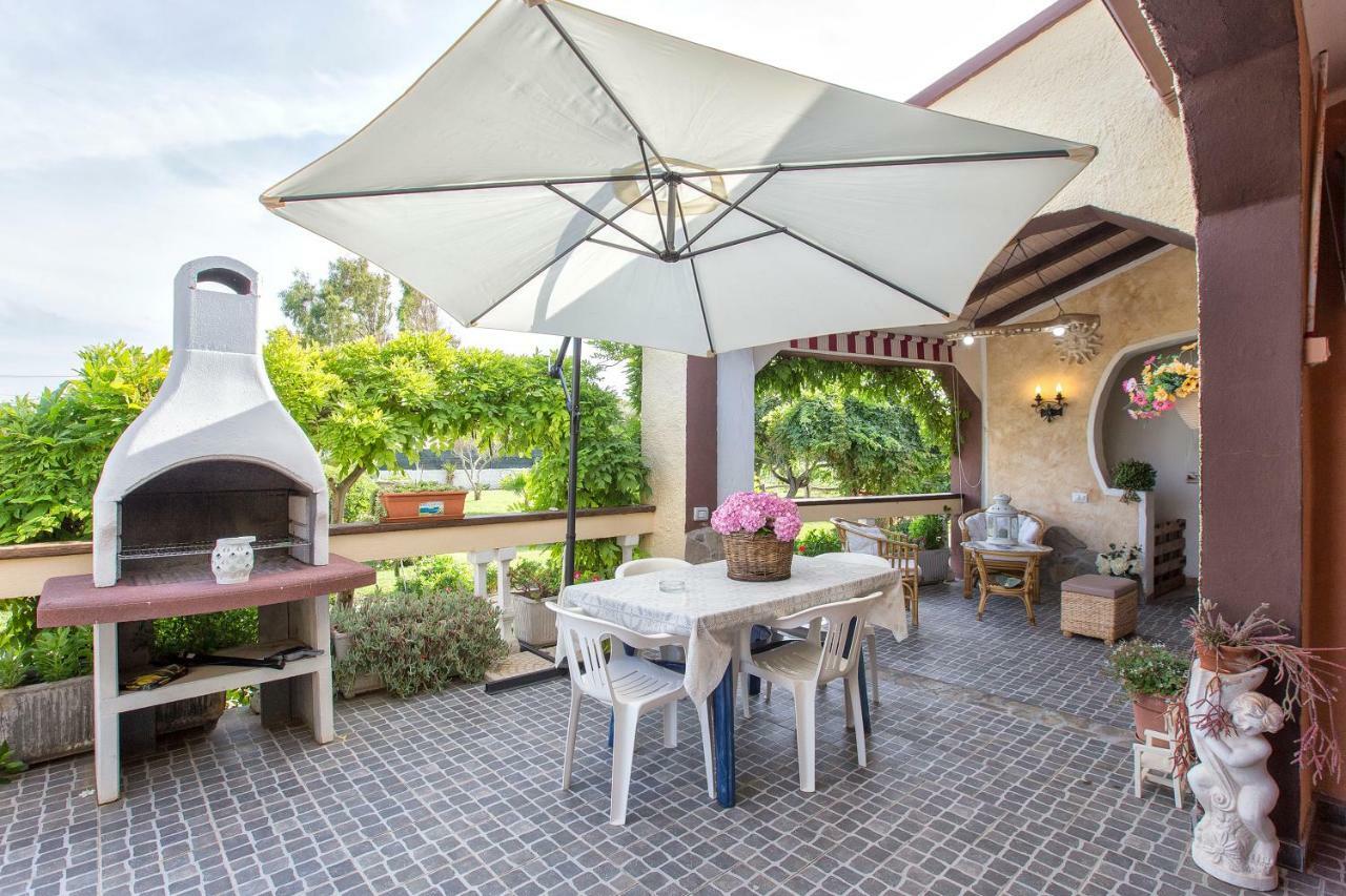Casa Vacanze La Guzzetta Ranch Villa Canaglia ภายนอก รูปภาพ