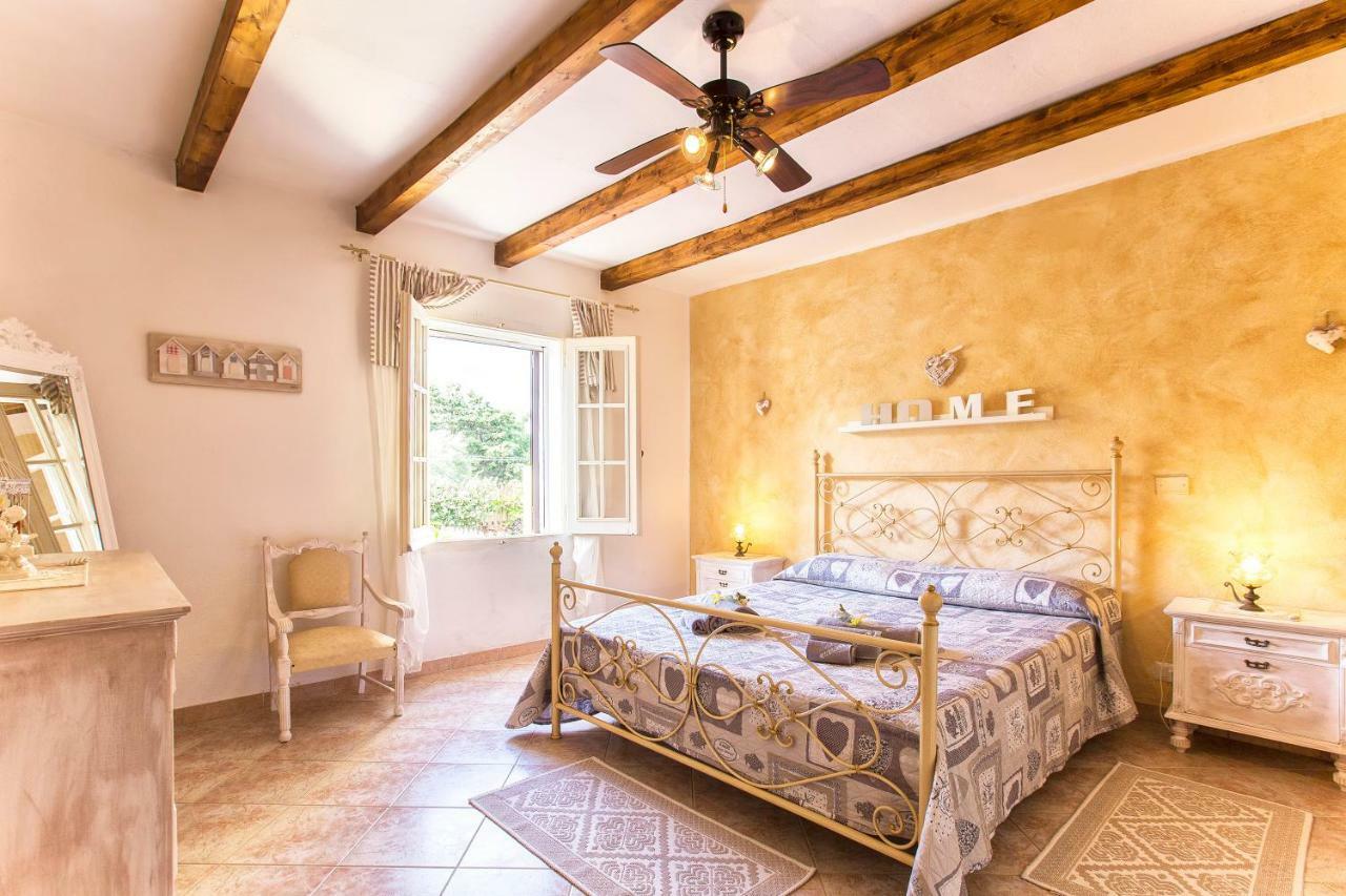 Casa Vacanze La Guzzetta Ranch Villa Canaglia ภายนอก รูปภาพ